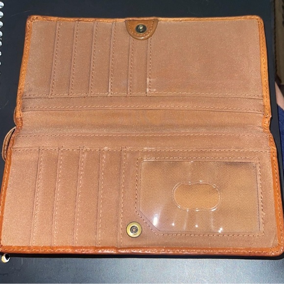 Leather wallet. Good used condition. - Picture 2 of 5